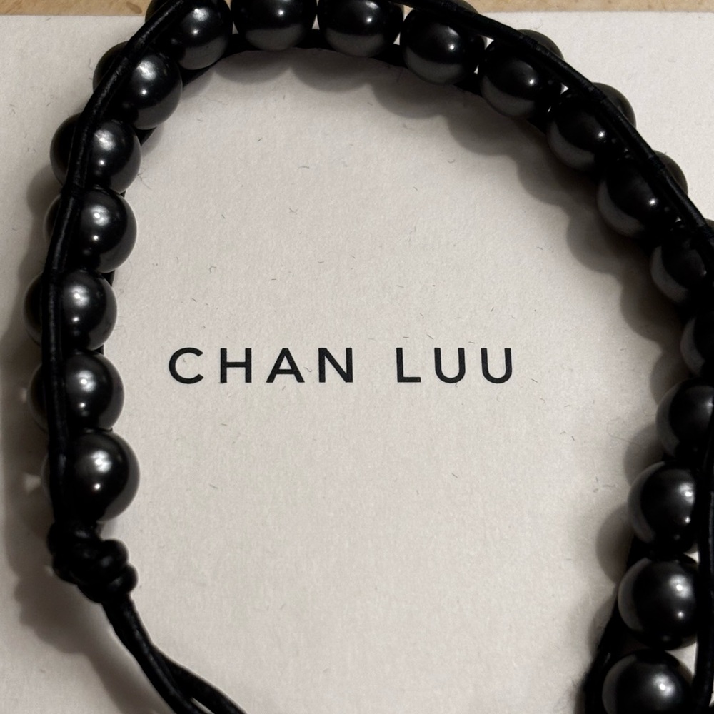 Chan Luu Black Leather Bracelet with Silver Button.  Black/charcoal Pearls.